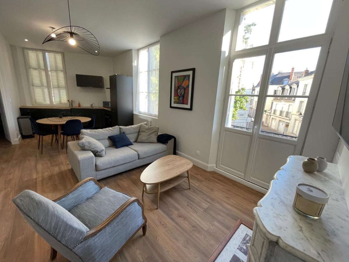 סומור Centre Ville Terrasse Et Vue Chateau מראה חיצוני תמונה